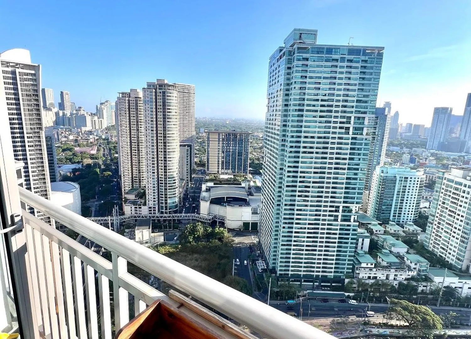 Acqua Private Residences - Iguazu Tower, Mandaluyong - Makati