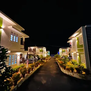 ** Hotel Luxe - & India